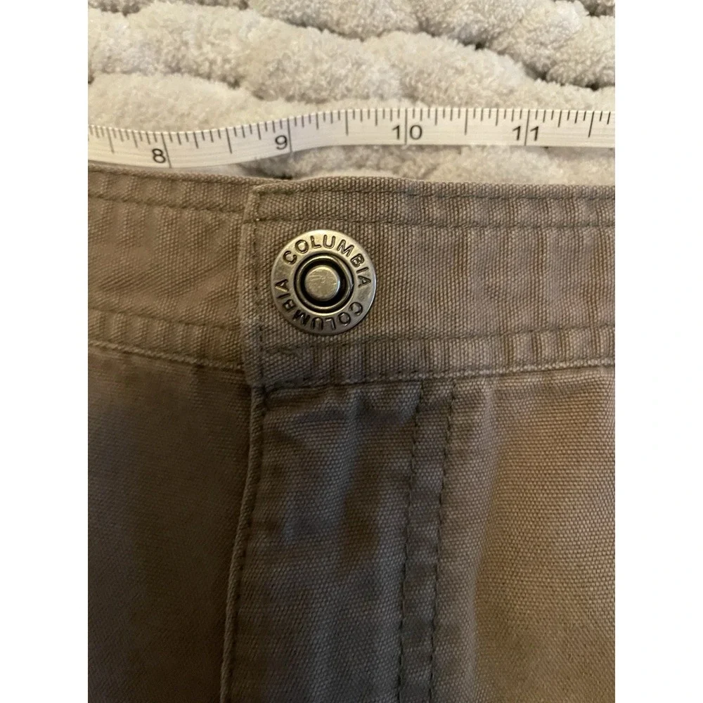 Columbia Omni-Shield Men's 38 Green Khaki Cotton Cargo Hiking Utility Shorts 9